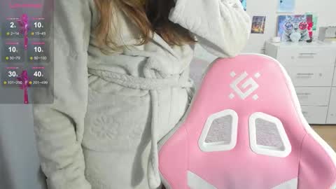 cute_kate0 online show from 09-21-25, 11:56