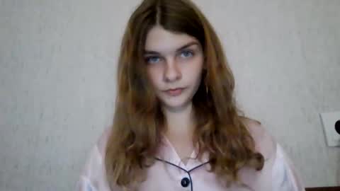 Snapshot of cute_kitte chatting on 12-14-24, 07:14 cute_kitte online show from 12-14-24, 07:14