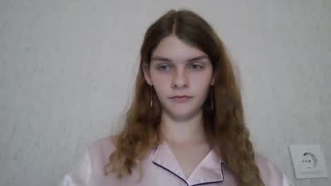 Snapshot of cute_kitte chatting on 12-15-24, 06:48 cute_kitte online show from 12-15-24, 06:48