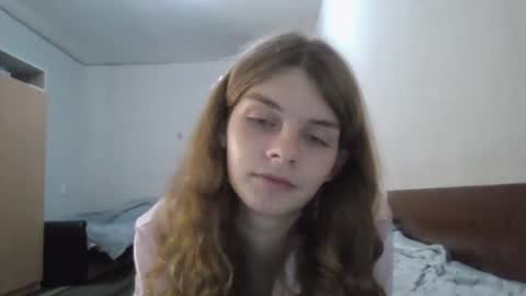 Snapshot of cute_kitte chatting on 12-22-24, 08:47 cute_kitte online show from 12-22-24, 08:47