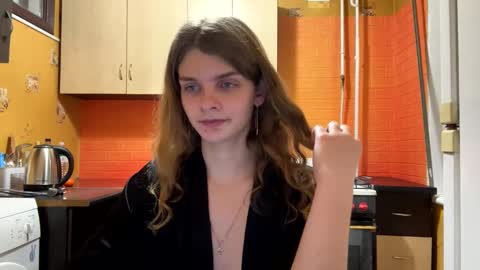 Snapshot of cute_kitte chatting on 01-24-25, 11:34 cute_kitte online show from 01-24-25, 11:34