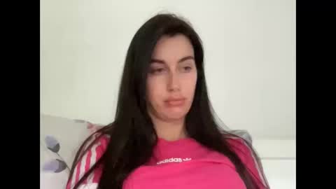 cute_kriss94 online show from 05-28-26, 04:26