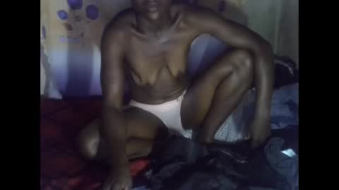 cute_leylah online show from 04-27-26, 04:10
