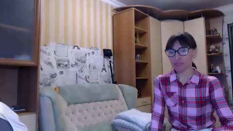 cute_lion_ online show from 04-05-26, 11:51