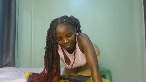 cute_lorna online show from 04-14-26, 11:27