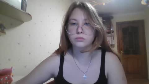 Snapshot of cute_minx chatting on 01-24-25, 09:58 Veronica online show from 01-24-25, 09:58