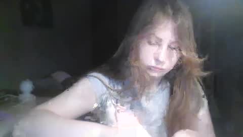 Snapshot of cute_minx chatting on 03-09-25, 05:39 Veronica online show from 03-09-25, 05:39