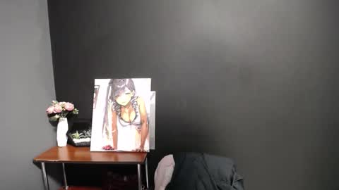 Snapshot of cute_minx chatting on 09-17-25, 06:48 Veronica online show from 09-17-25, 06:48