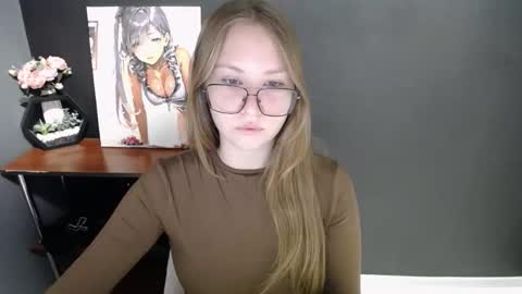 Veronica online show from 12-23-25, 07:39