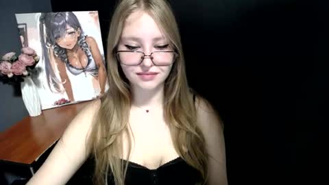 Veronica online show from 07-23-26, 06:44