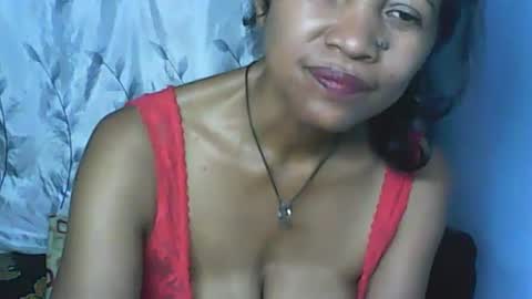 Snapshot of cute_moll chatting on 02-24-25, 06:58 murielle online show from 02-24-25, 06:58