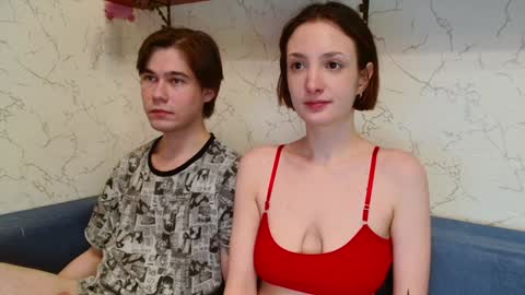 Coraline and Tom online show from 12-12-24, 03:37