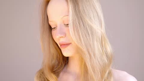  Hey im Kristina Thank you for your support  online show from 12-03-24, 10:17