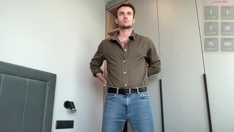 cute_skywalker online show from 09-12-25, 02:50