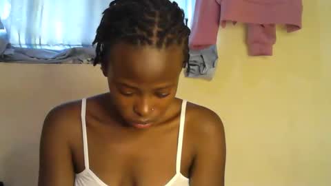 Snapshot of cute_sonny chatting on 10-15-25, 06:57 cute_sonny online show from 10-15-25, 06:57