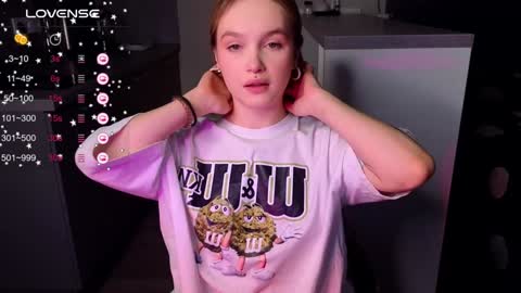 Sue online show from 12-05-24, 01:06