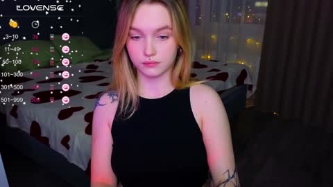 Sue online show from 01-28-25, 03:04