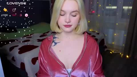 Sue online show from 03-09-25, 04:55