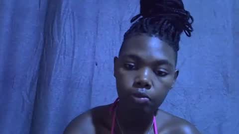 cute_tamara1 online show from 11-19-25, 07:30