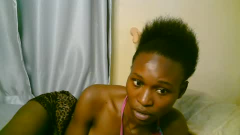 cute_tasha online show from 06-11-26, 04:43