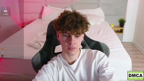 Thomas -  online show from 02-05-25, 03:23