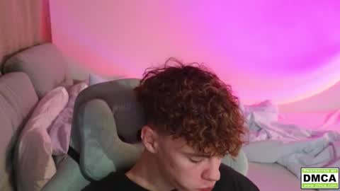 Thomas -  online show from 09-25-25, 06:44