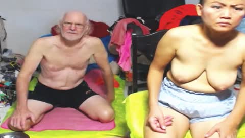 Snapshot of cuteandsexyone chatting on 02-06-25, 09:11 CuteAndSexyOne  Na and Brian online show from 02-06-25, 09:11