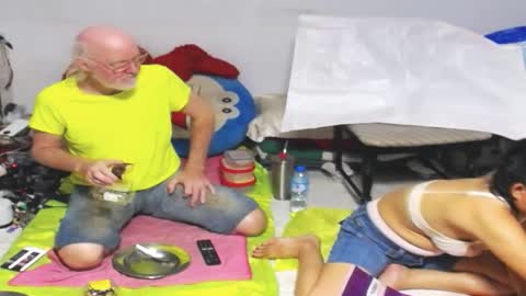 Snapshot of cuteandsexyone chatting on 02-09-25, 06:26 CuteAndSexyOne  Na and Brian online show from 02-09-25, 06:26