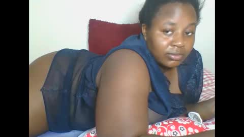 Snapshot of cuteaurel chatting on 09-29-25, 01:00 AURELIA online show from 09-29-25, 01:00