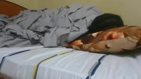 Snapshot of cutebobo chatting on 05-19-26, 04:19 cutebobo online show from 05-19-26, 04:19