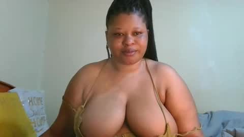 Snapshot of cutebobo chatting on 06-11-26, 08:34 cutebobo online show from 06-11-26, 08:34