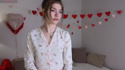 Aurora Lina and a few other beauties online show from 03-12-26, 11:16