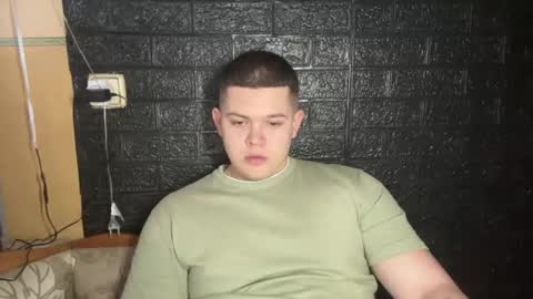 Snapshot of cutebutnaughty_ chatting on 02-13-26, 02:46 Alex online show from 02-13-26, 02:46