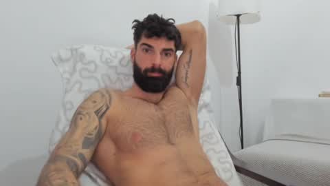 cuteeboy online show from 02-12-25, 06:40