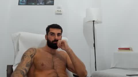 cuteeboy online show from 10-04-25, 06:06