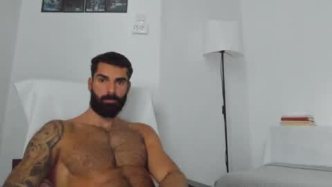 cuteeboy online show from 10-05-25, 07:07