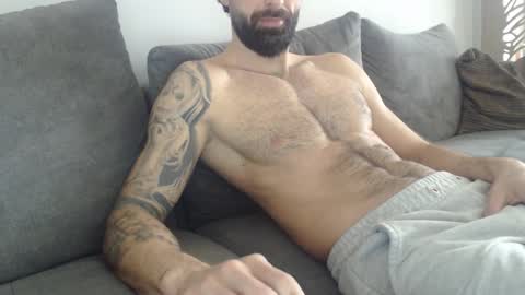 cuteeboy online show from 03-26-26, 05:57