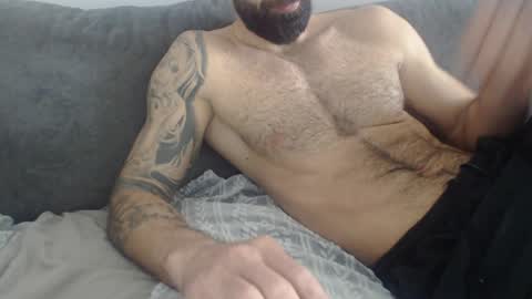 cuteeboy online show from 04-01-26, 10:05