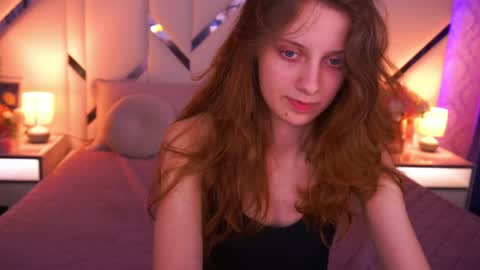 Foxy online show from 04-28-26, 02:27