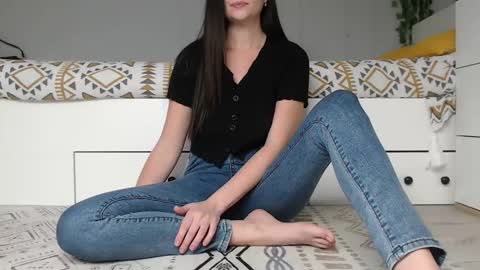 Anna online show from 09-28-25, 11:15