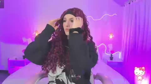 Snapshot of cuteezoe chatting on 09-08-25, 10:42 Zoe online show from 09-08-25, 10:42