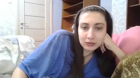 Snapshot of cutekattie chatting on 11-22-25, 06:01 cutekattie online show from 11-22-25, 06:01