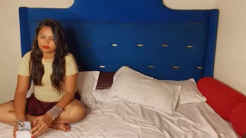 cutemahi online show from 04-24-26, 05:59