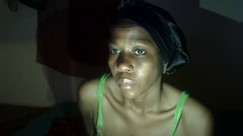 Snapshot of cutemir chatting on 10-16-25, 03:07 cutemir online show from 10-16-25, 03:07