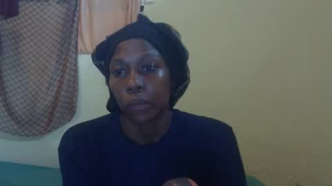 Snapshot of cutemir chatting on 11-10-25, 01:54 cutemir online show from 11-10-25, 01:54