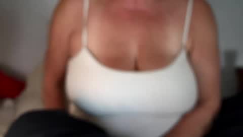 CuteNlil online show from 01-09-25, 11:25