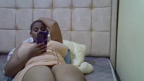 Snapshot of cutestebony1 chatting on 10-03-25, 10:07 cutestebony1 online show from 10-03-25, 10:07