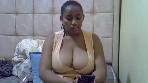 Snapshot of cutestebony1 chatting on 10-08-25, 02:53 cutestebony1 online show from 10-08-25, 02:53