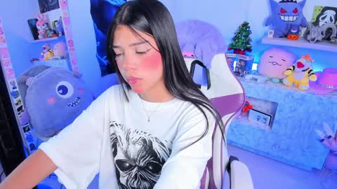 Snapshot of cutestephuwu chatting on 12-10-24, 06:01  - independent model online show from 12-10-24, 06:01