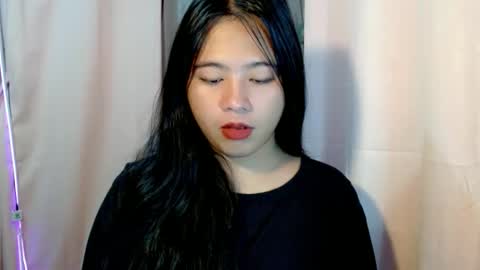 cute online show from 02-12-26, 09:43